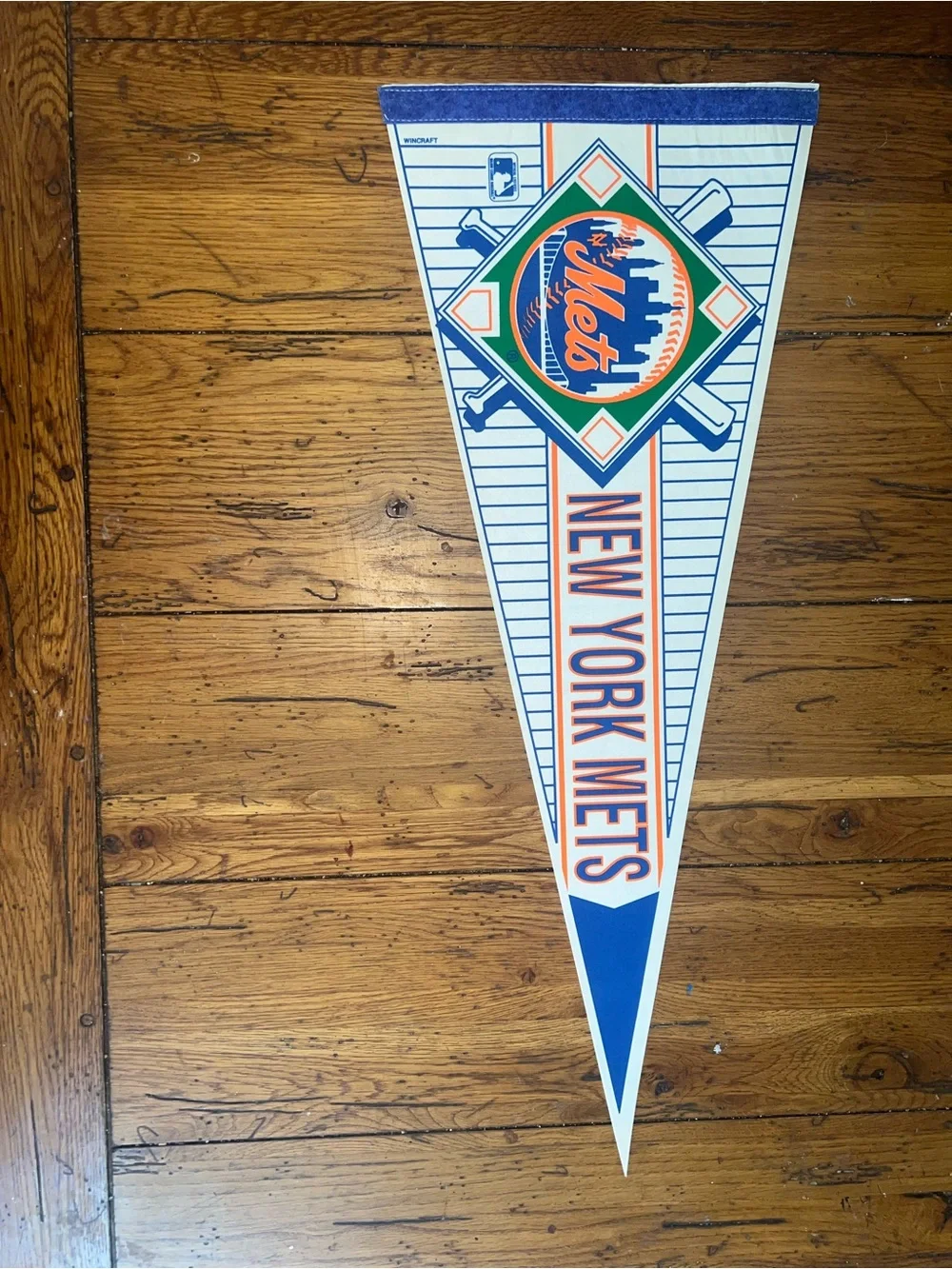 New York Mets 12” x 30” Vintage-Style Blue & Orange Pennant
